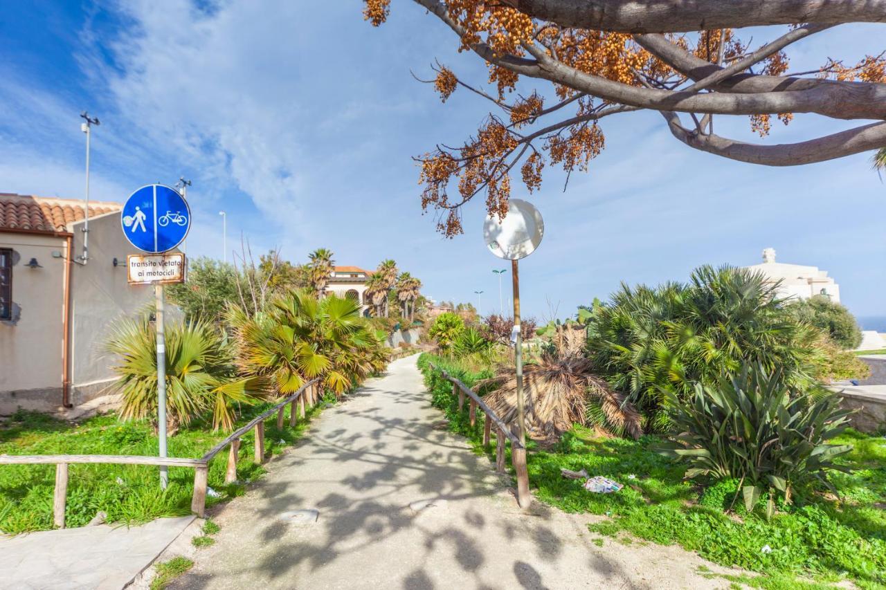Domus Iose Seaview Apartment Συρακούσες Εξωτερικό φωτογραφία