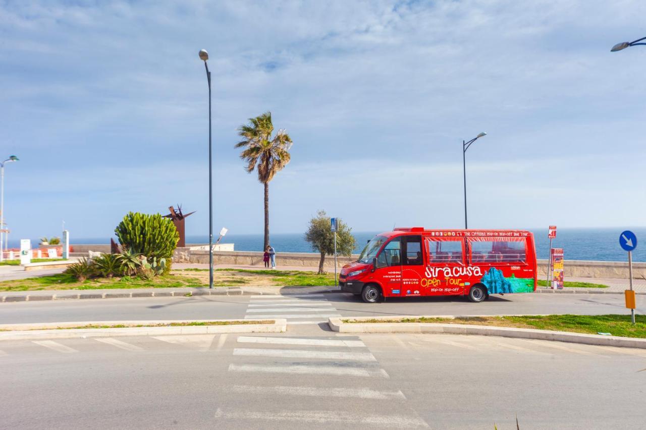 Domus Iose Seaview Apartment Συρακούσες Εξωτερικό φωτογραφία